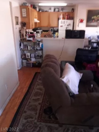 Photo #4: 2367597 Listing 
