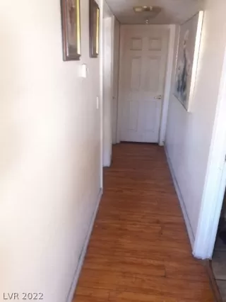 Photo #6: 2367597 Listing 