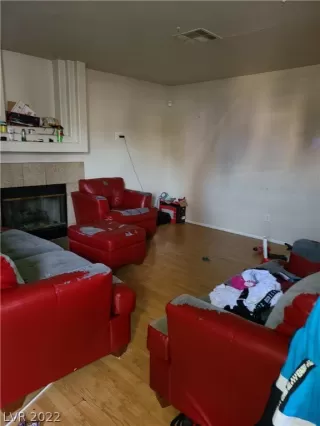 Photo #1: 2367614 Listing 