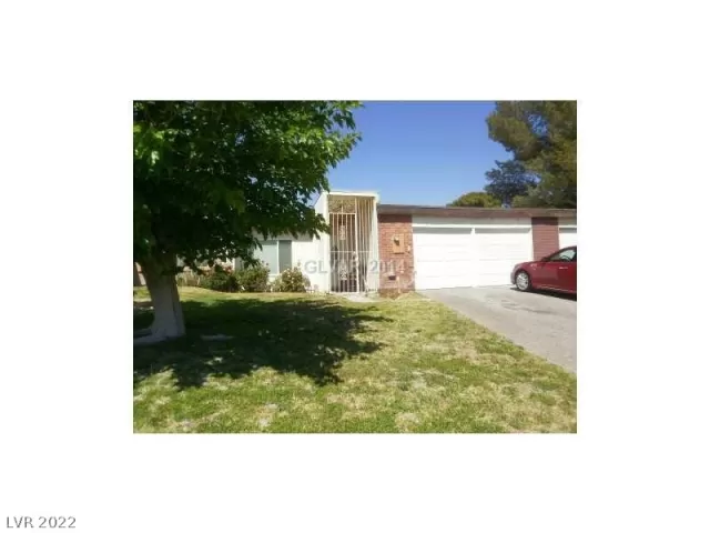 MLS: 2367671 Condo For Sale