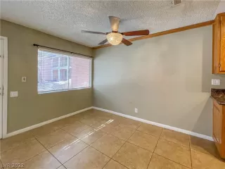 Photo #6: 2367672 Listing 