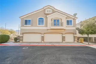 Photo #3: 2367714 Listing