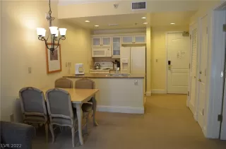 Photo #2: 2367719 Listing 