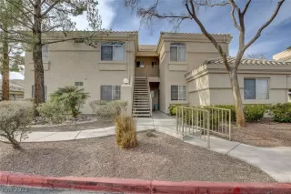 Photo #4: 2367737 Listing