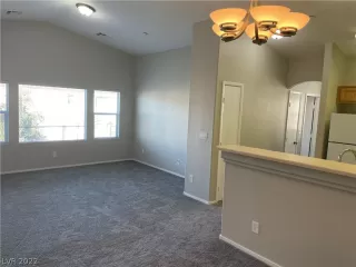 Photo #2: 2367743 Listing 