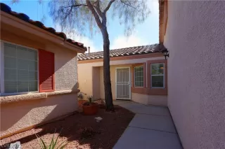 Photo #1: 2367763 Listing