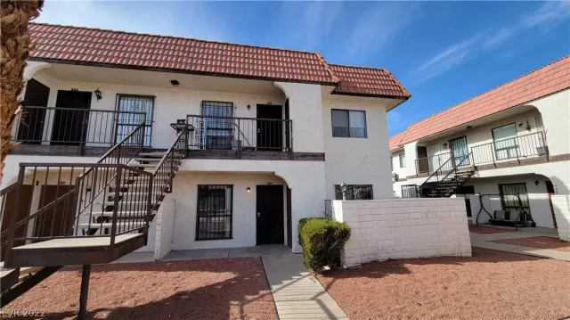 MLS: 2367783 Condo For Sale