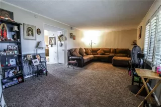 Photo #1: 2367815 Listing