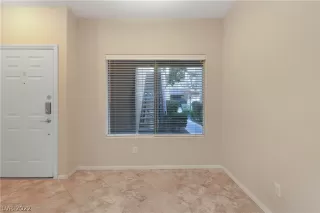 Photo #6: 2367825 Listing 