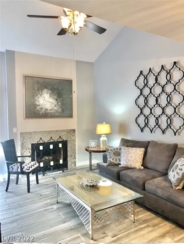 MLS: 2367863 Condo For Sale