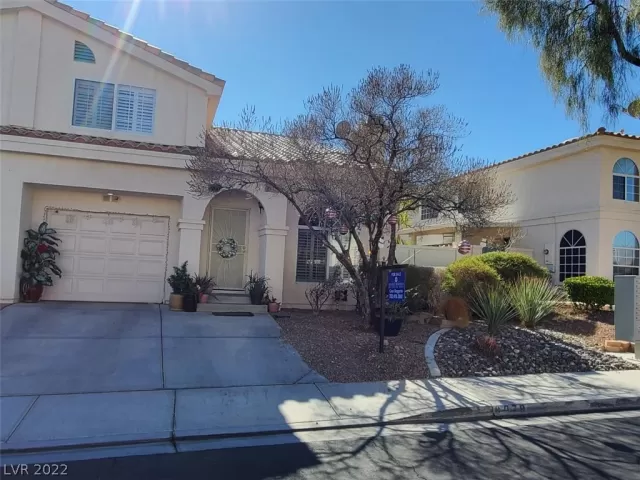 MLS: 2367904 Condo For Sale