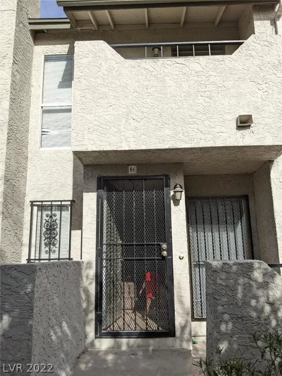 MLS: 2367927 Condo For Sale