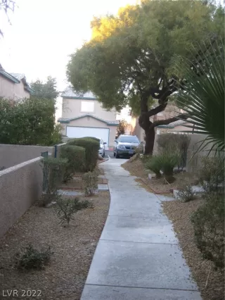 Photo #4: 2367969 Listing 