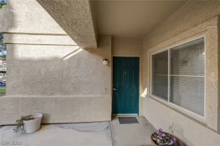 Photo #1: 2367979 Listing