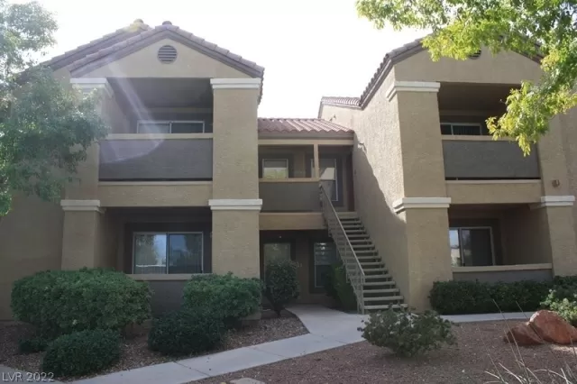 MLS: 2368004 Condo For Sale