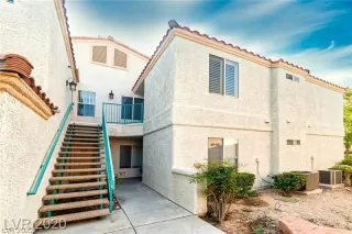 Photo #1: 2368055 Listing 