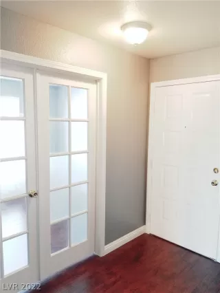 Photo #3: 2368055 Listing 