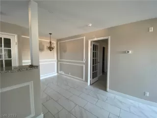 Photo #3: 2368126 Listing 