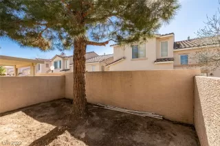 Photo #1: 2368189 Listing 