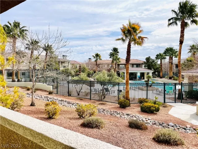 MLS: 2368243 Condo For Sale