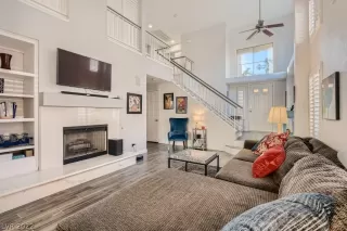 Photo #3: 2368274 Listing 