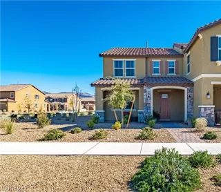 Photo #1: 2368390 Listing