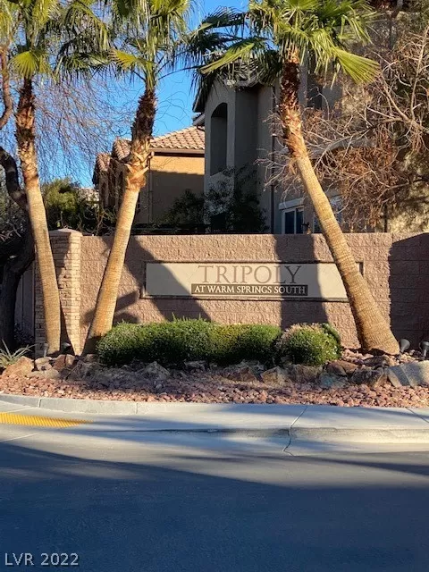 MLS: 2368408 Condo For Sale