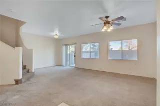 Photo #3: 2368414 Listing 