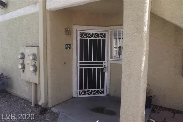 MLS: 2368431 Condo For Sale