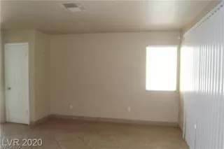 Photo #3: 2368431 Listing 