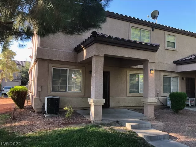 MLS: 2368440 Condo For Sale