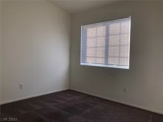 Photo #5: 2368440 Listing 