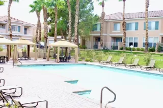 Photo #6: 2368467 Listing