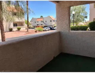 Photo #2: 2368506 Listing 