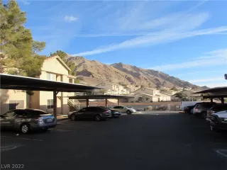 Photo #3: 2368529 Listing 