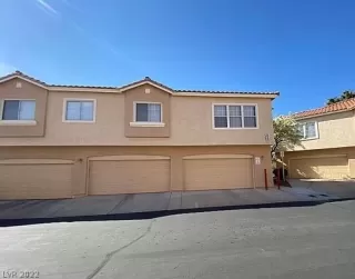 Photo #1: 2368546 Listing