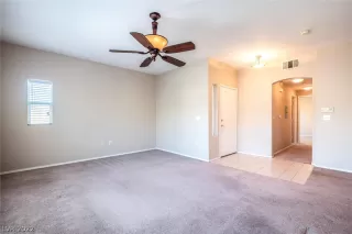 Photo #3: 2368549 Listing 