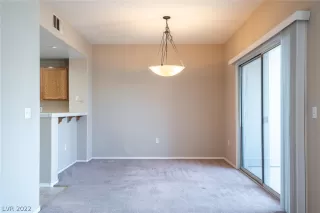 Photo #6: 2368549 Listing 