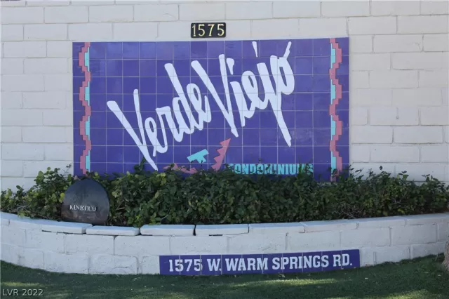 MLS: 2368562 Condo For Sale