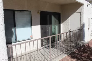 Photo #3: 2368562 Listing