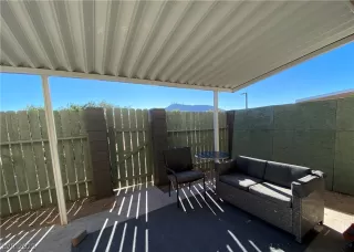 Photo #6: 2368687 Listing 