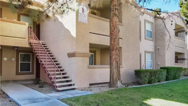 MLS: 2368700 Condo For Sale