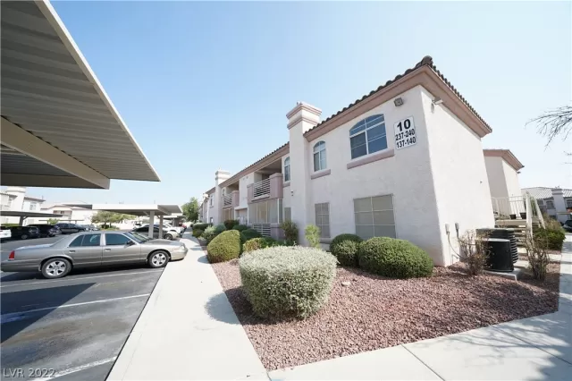 MLS: 2368738 Condo For Sale