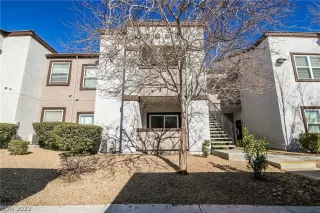 Photo #1: 2368753 Listing