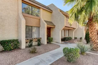 Photo #1: 2368761 Listing