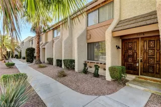 Photo #2: 2368761 Listing