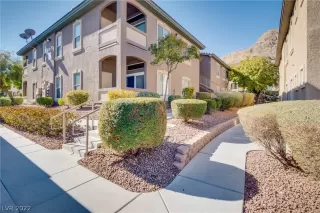 Photo #1: 2368772 Listing