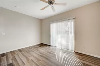 Photo #5: 2368774 Listing