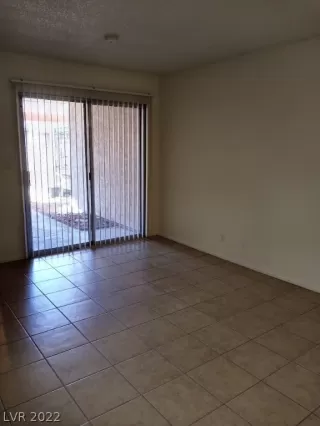 Photo #4: 2368851 Listing 