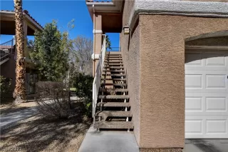 Photo #2: 2368853 Listing 